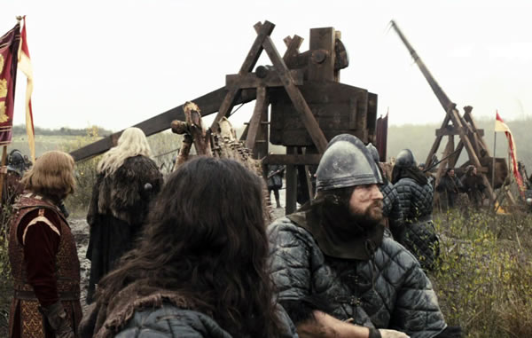 Hinged-counterweight trebuchet in Ironclad (2011).